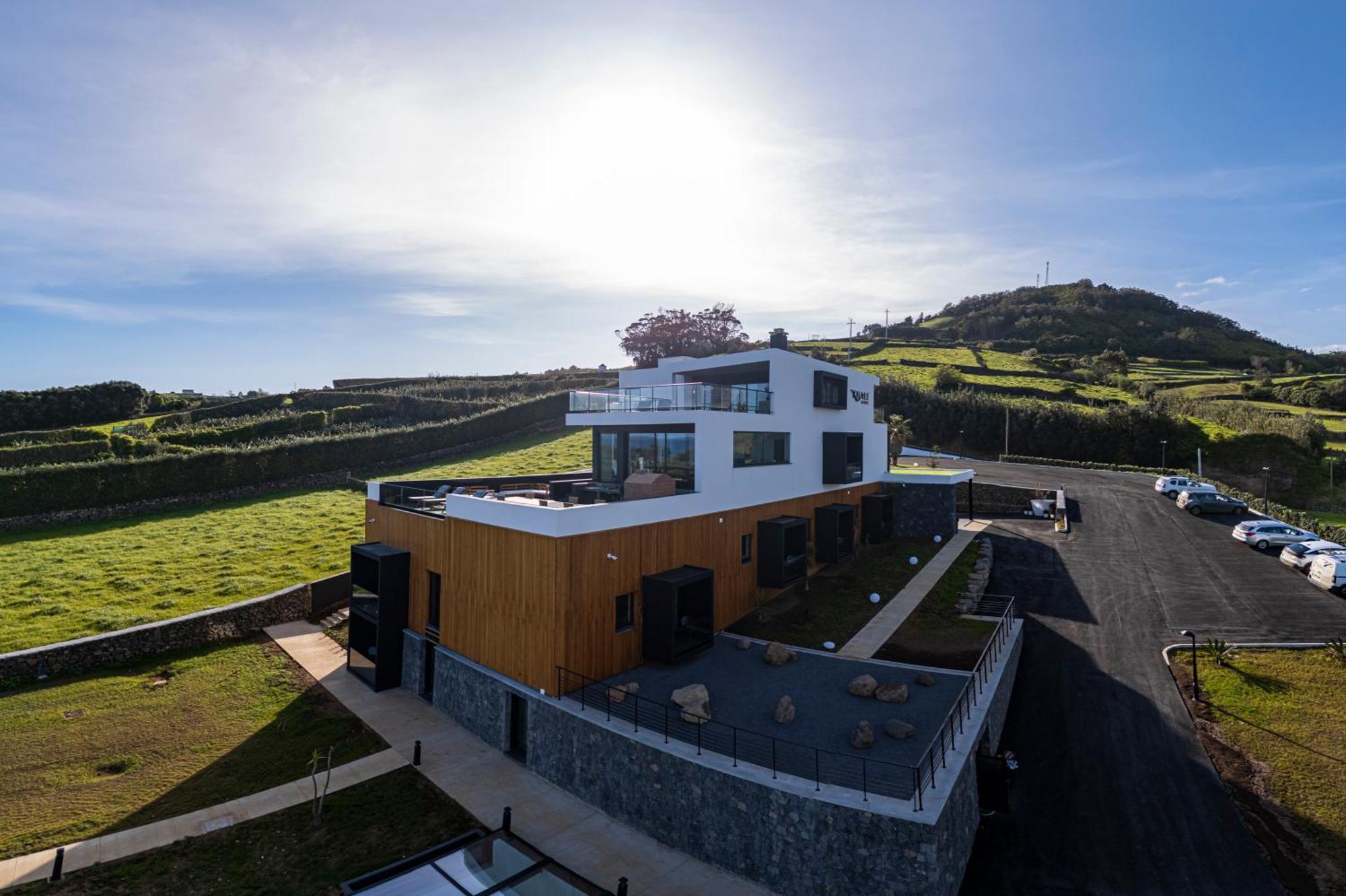 Xhale Azores Angra do Heroísmo Exterior photo